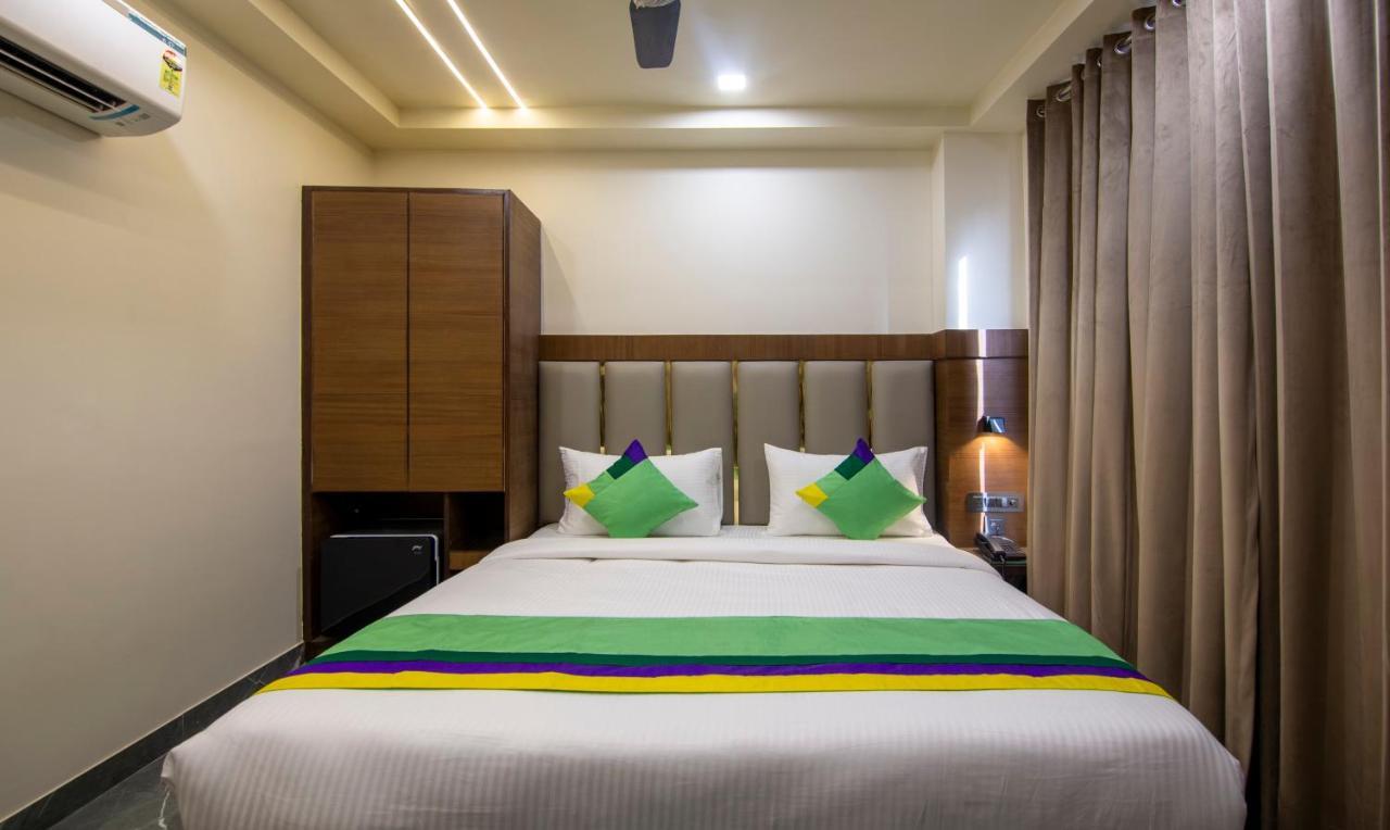 Treebo Royal Comfort Nowe Delhi Zewnętrze zdjęcie