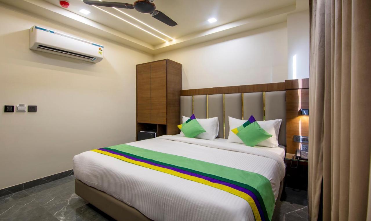 Treebo Royal Comfort Nowe Delhi Zewnętrze zdjęcie